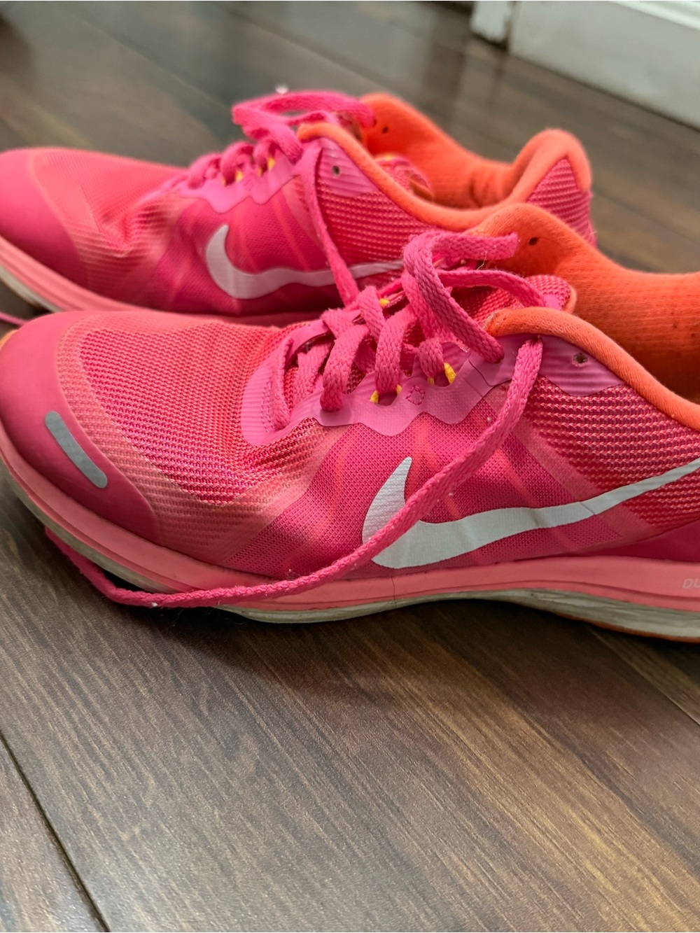 Nike Women's Pink Sneakers Size 7.5